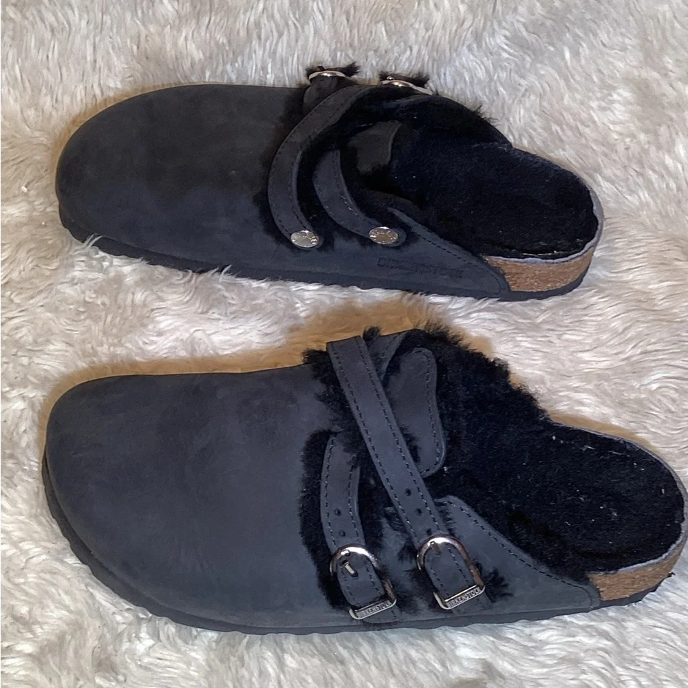 Birkenstock black leather women size 7